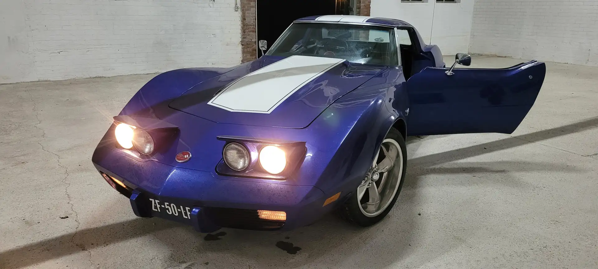 Chevrolet Corvette Corvette C3 targa 383 engine Blauw - 1