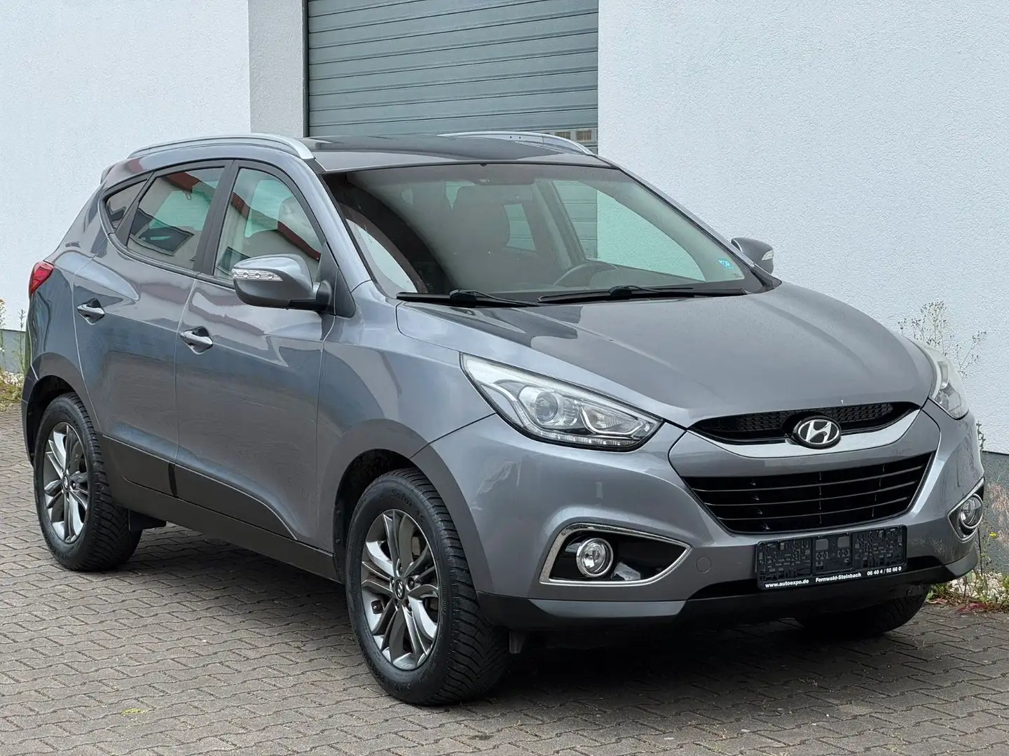 Hyundai iX35 Trend 2WD*1.Hand*TÜV neu Grau - 1