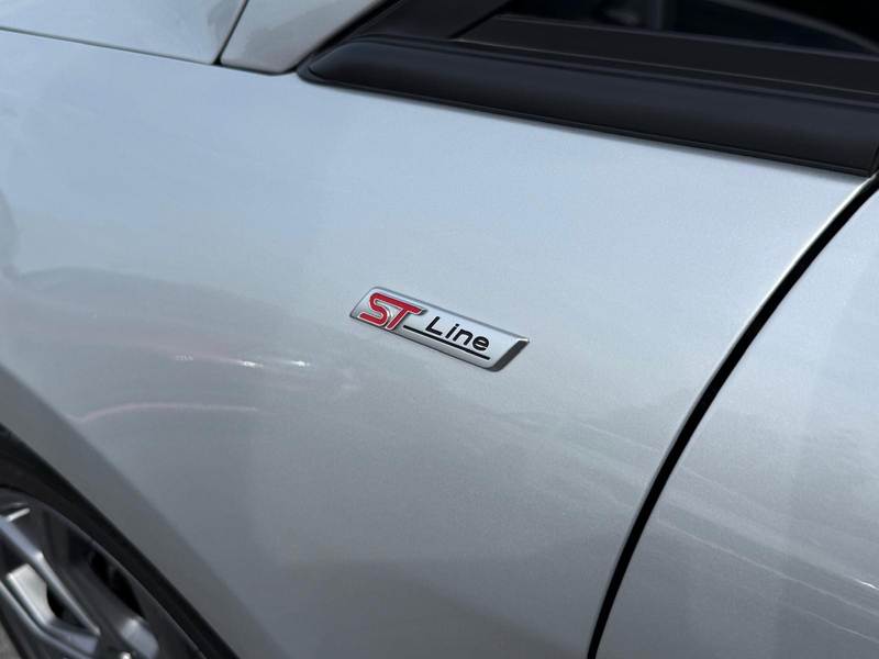 Ford Fiesta 1.0 EcoBoost ST-Line Performance 43000 km Nieuwstaat — photo 8