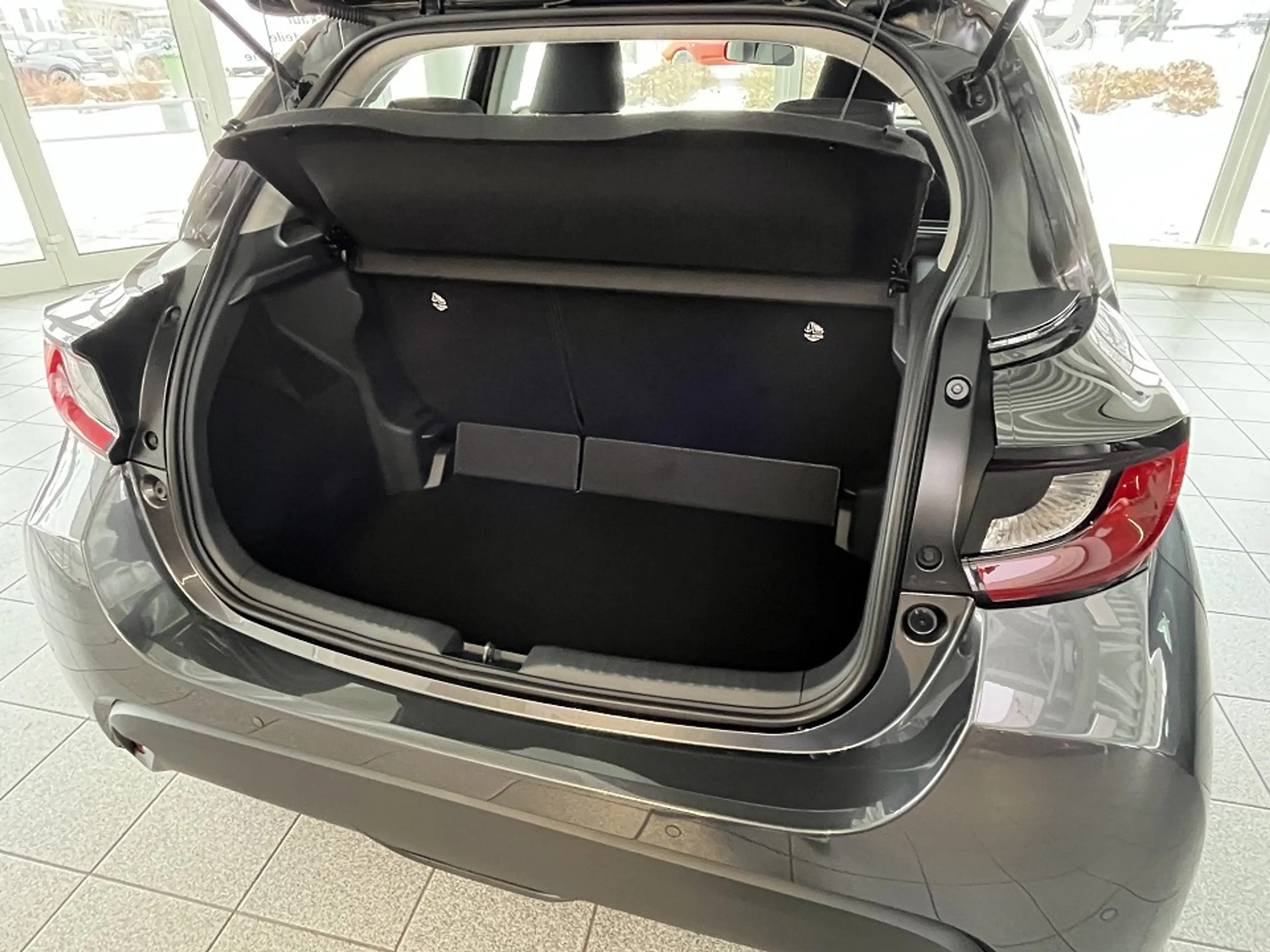Mazda 2 Hybrid 1.5L Hybrid 116 PS FWD Exclusive-Line — photo 14