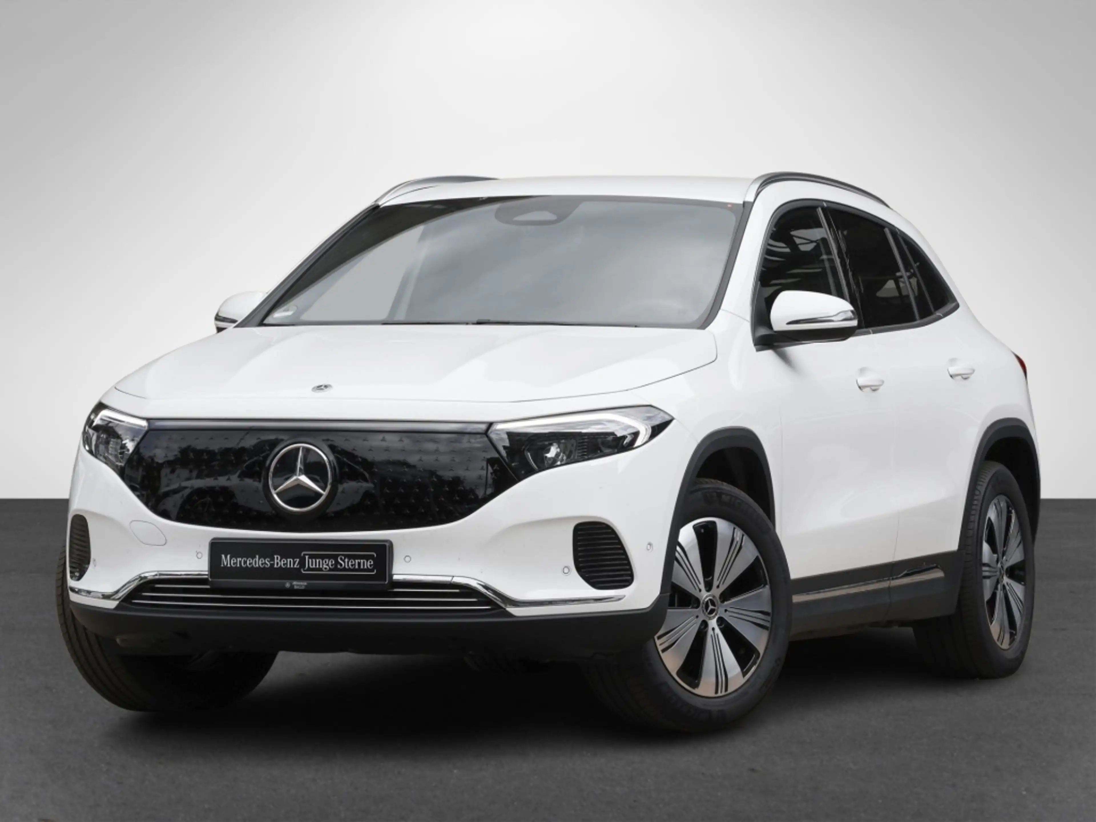 Mercedes-Benz EQA 300 4M Progressive/LED/Kamera/Ambi/Totw/18" — photo 2