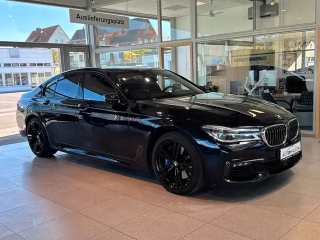 BMW 750 d M xDrive Carbon Core