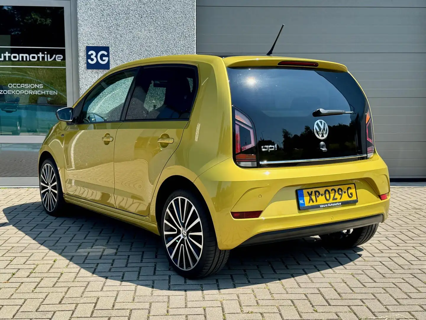 Volkswagen up! 1.0 BMT high up! R-line/Climate/Cruise/NLauto/17in Żółty - 2