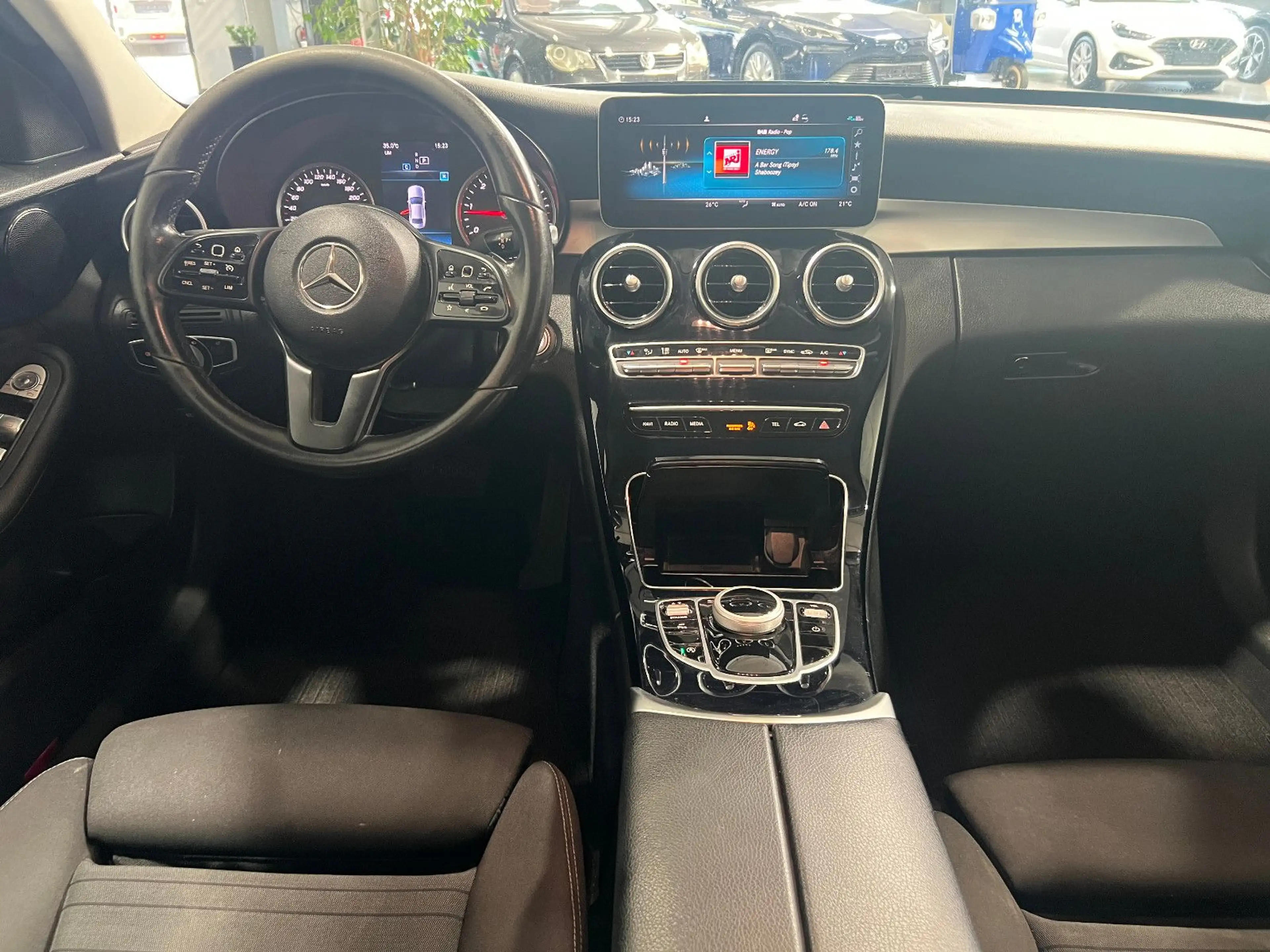 Mercedes-Benz C 200 d Automatik **LED*Navi*SHZ*PDC*Tempomat** — photo 12