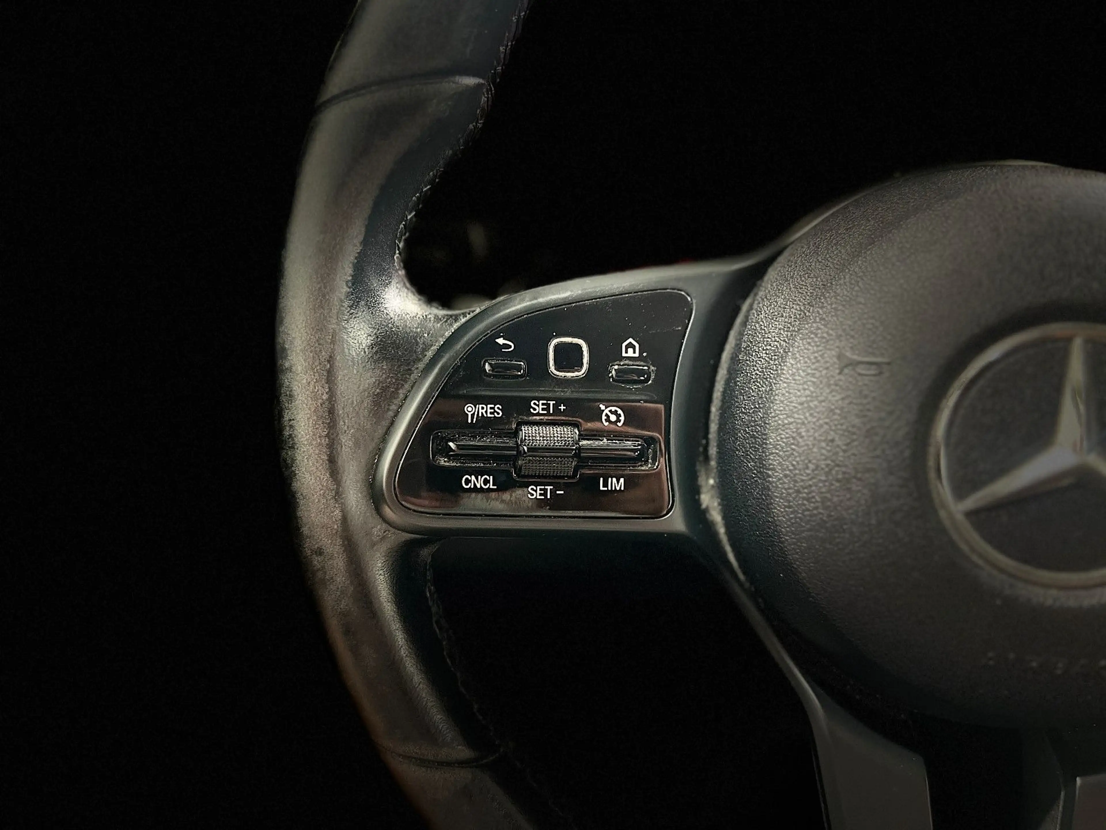 Mercedes-Benz C 200 d Automatik **LED*Navi*SHZ*PDC*Tempomat** — photo 14