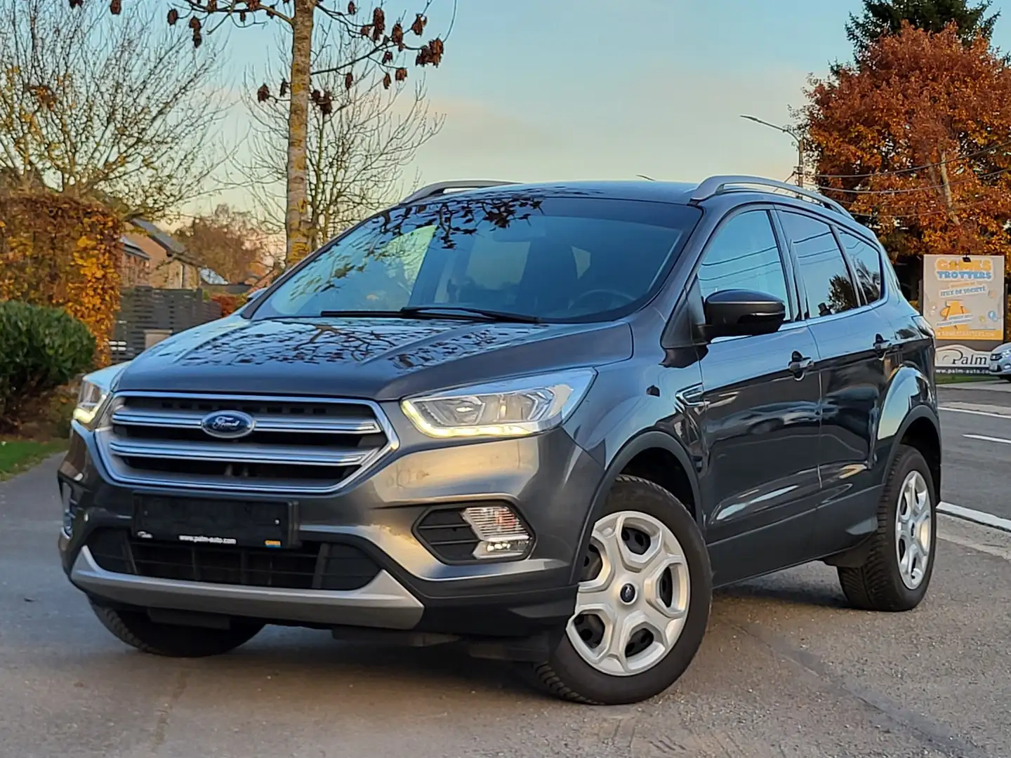 Ford Kuga Kuga 1.5 EcoBoost FWD Trend Gris - 1