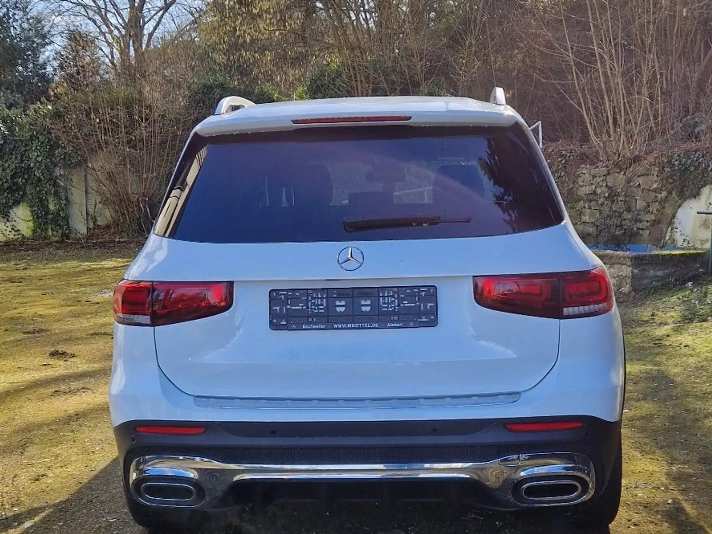 Mercedes-Benz GLB 200 d 8G-DCT AMG Line 33.000 VB - 2
