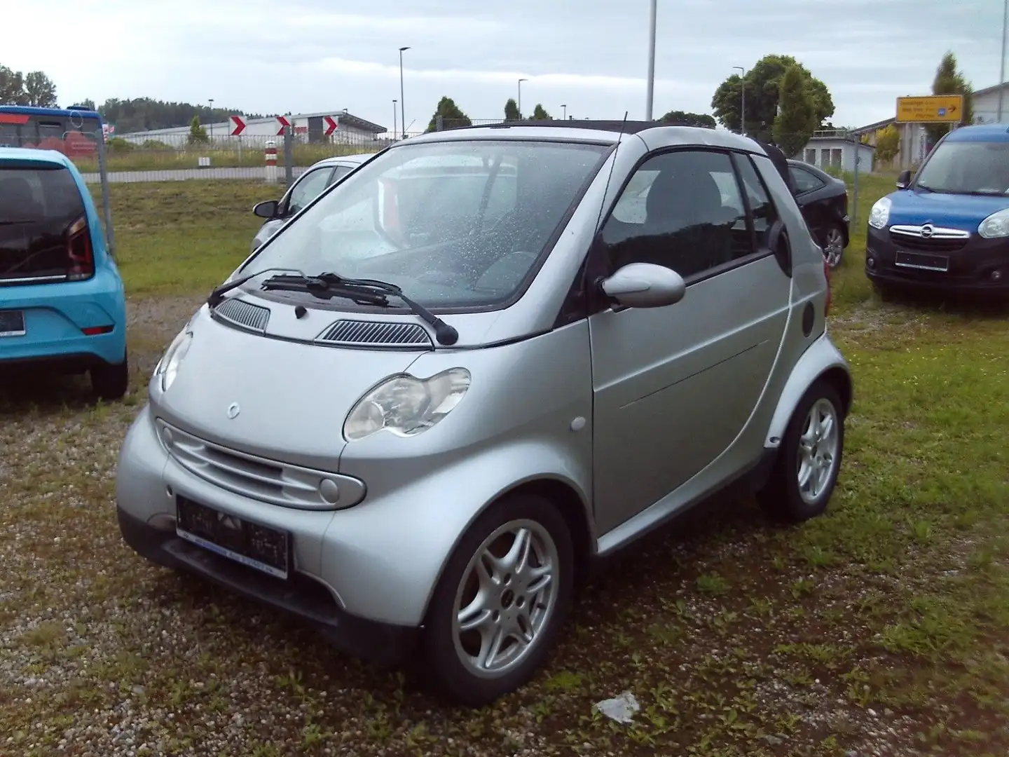 smart forTwo smart & pure 40kW 1.Hand Klima Alu Argent - 1