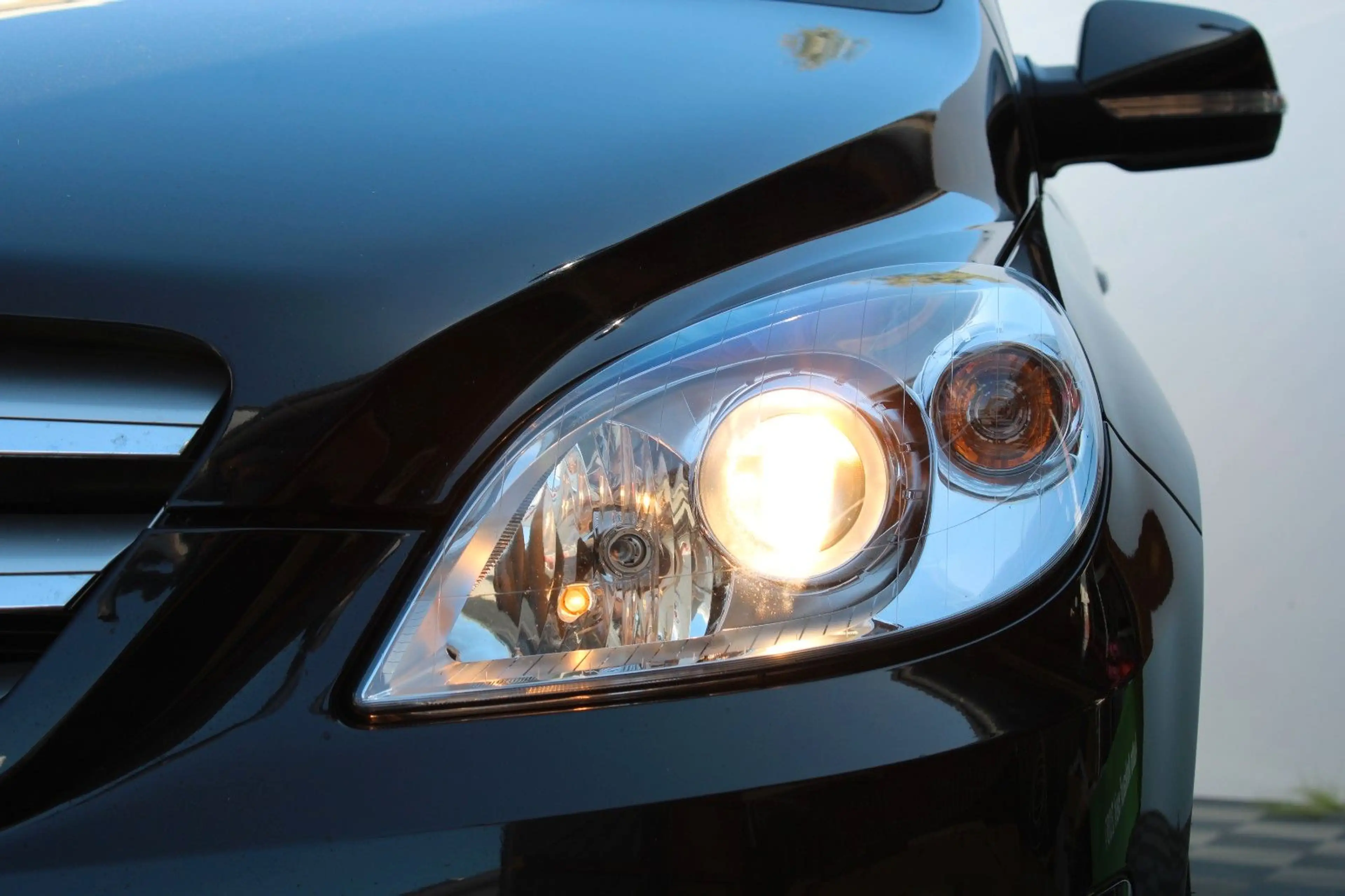 Mercedes-Benz B 200 — photo 3