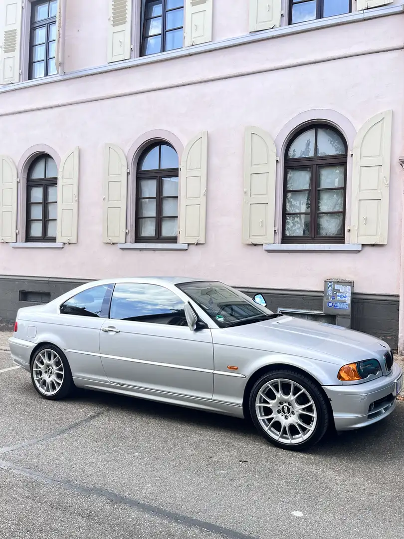 BMW 320 Ci 2. Hand Wenig Kilometer - 2