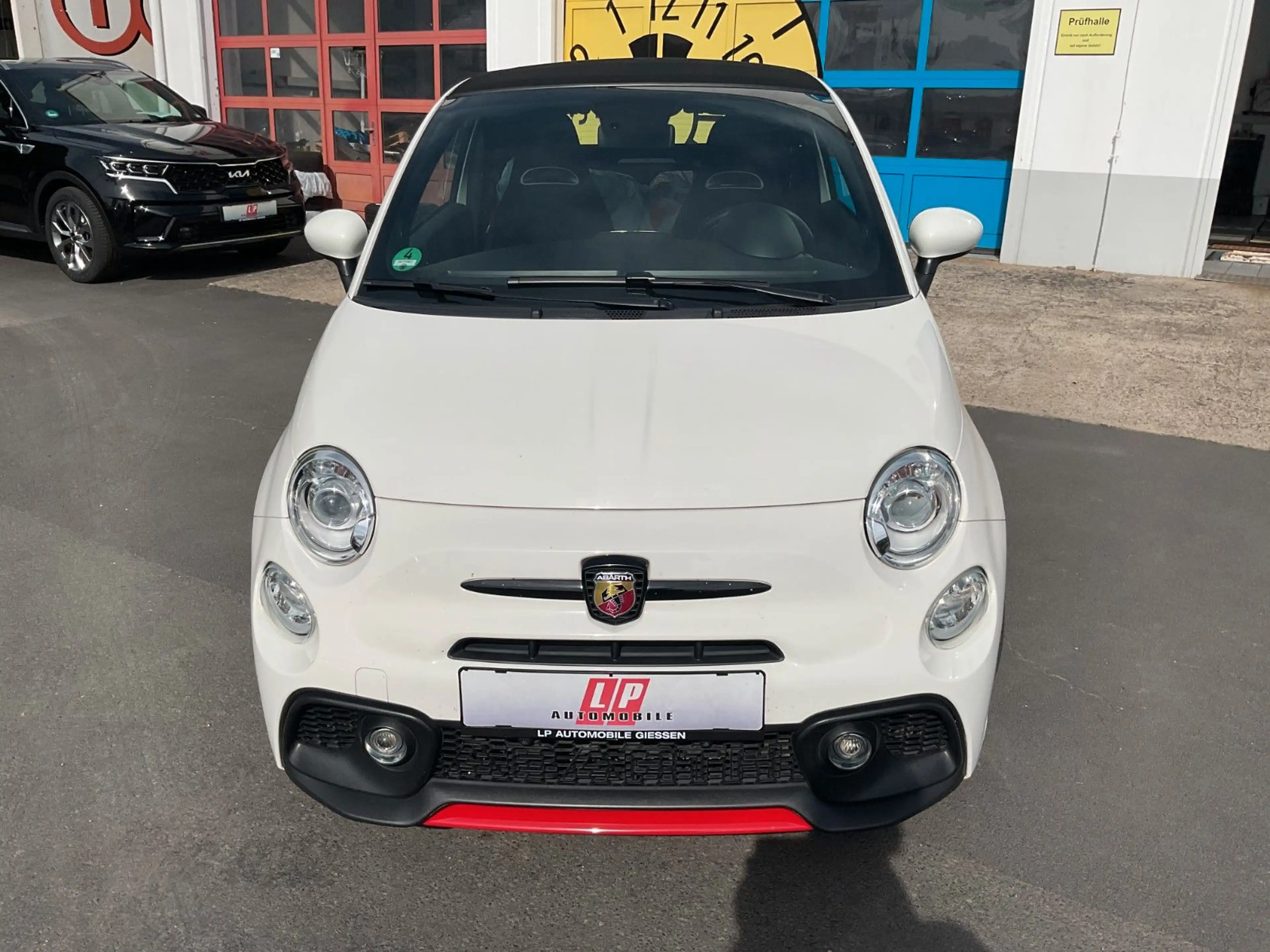 Abarth 595C PISTA Cabrio LED Navi PDC Klima — photo 2