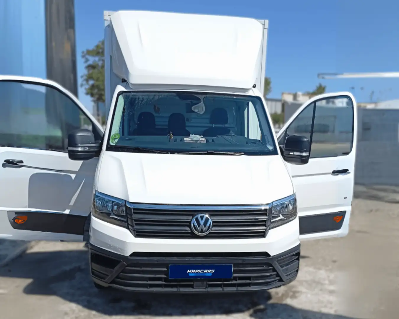 Volkswagen Crafter VOLKSWAGEN Industrial  Manual de 4 Puertas Blanco - 2