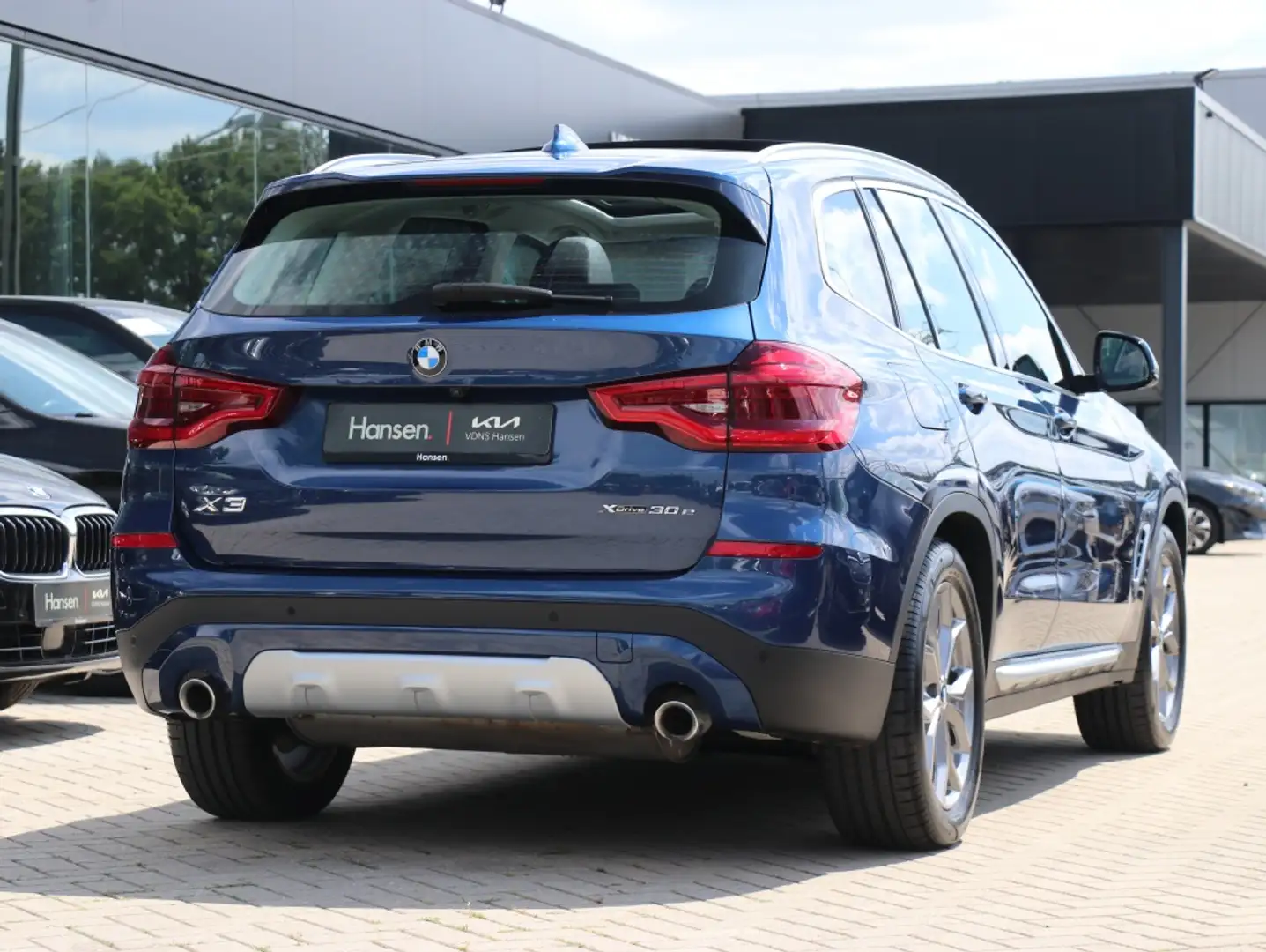 BMW X3 xDrive30e High Executive I Panoramadak I HarmanKar Blauw - 2