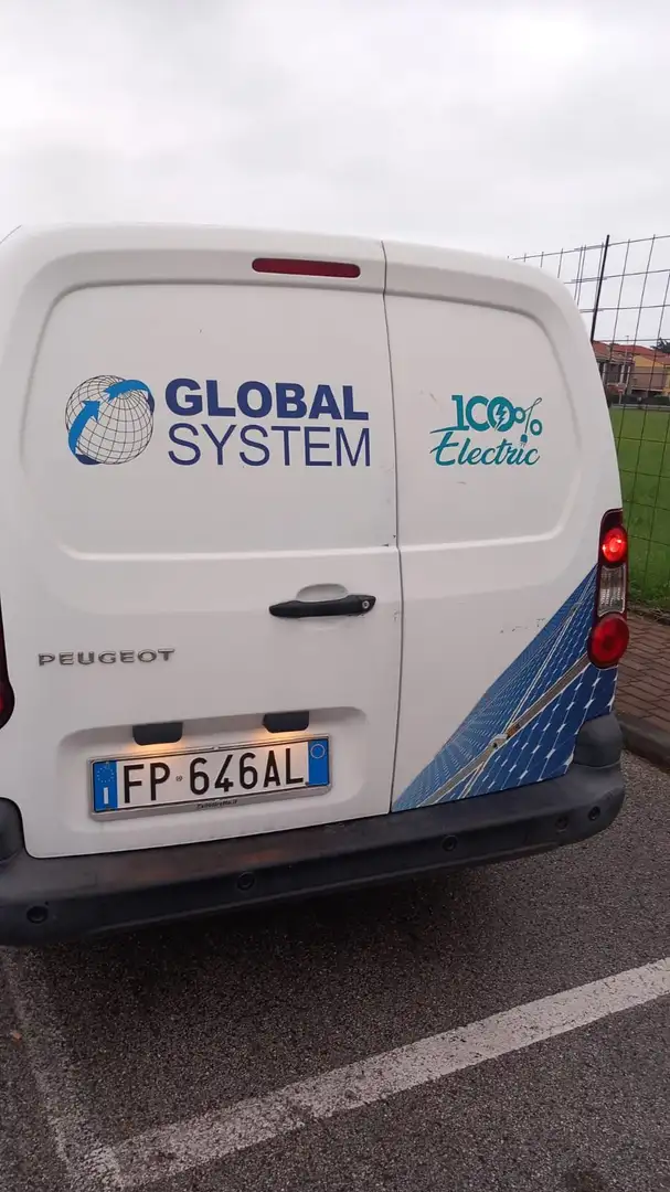 Peugeot Partner passo lungo Bianco - 2