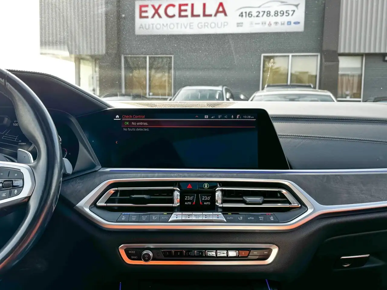 BMW X7 снимка BMW X7
