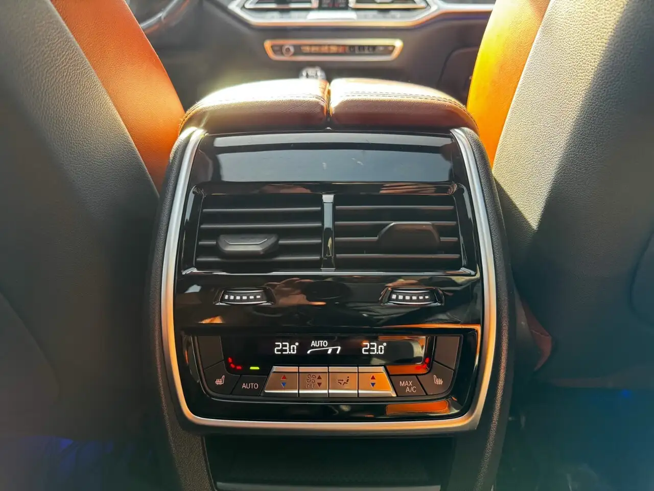 BMW X7 снимка BMW X7