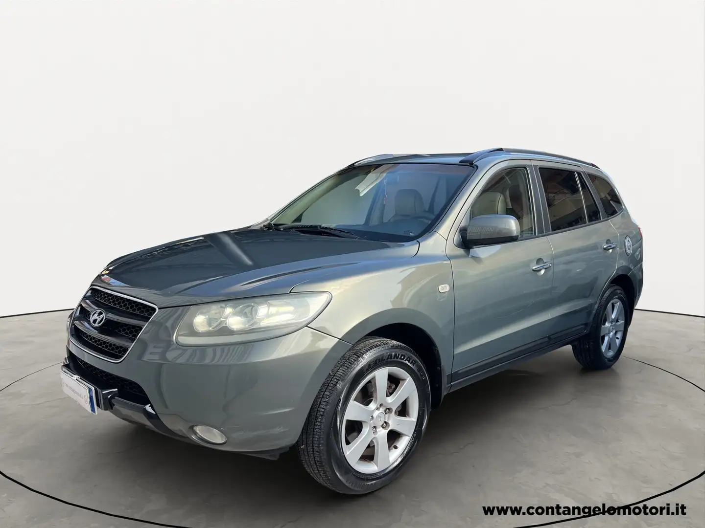 Hyundai SANTA FE Santa Fe 2.2 crdi vgt Dynamic Top 5p. ti Grau - 2