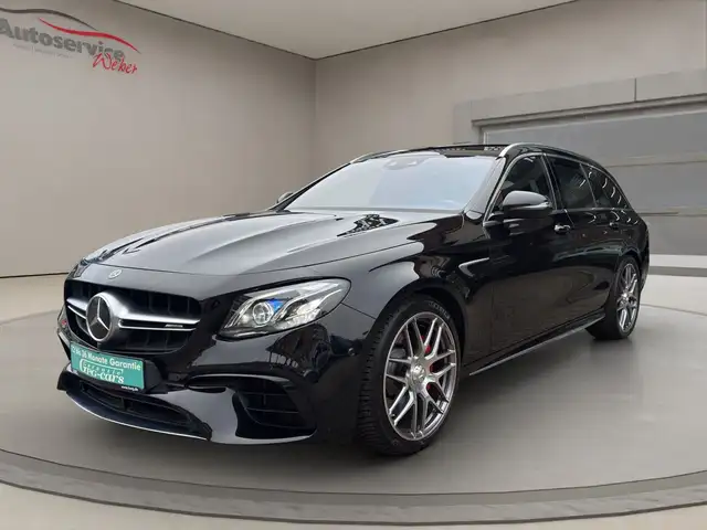 Mercedes-Benz E 63 AMG E 63-S AMG Performance 450KW-V8/ Head-up/ Carbon
