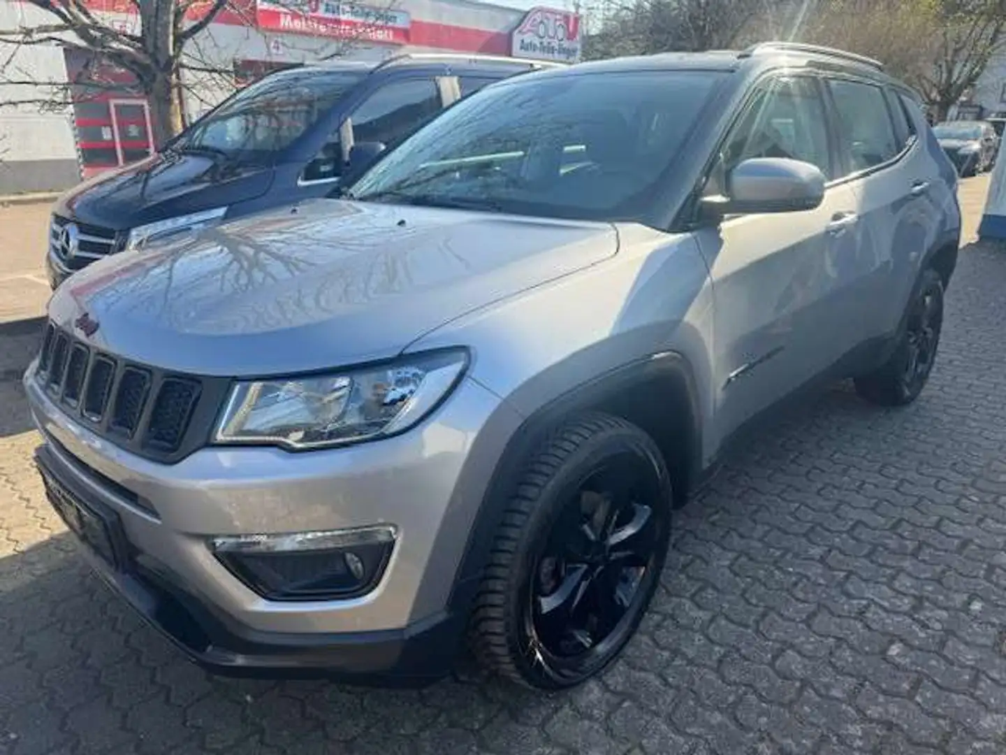 Jeep Compass JEEP COMPASS 4X4 AUTOMATIK LEDER NAVI KAMERA AHK Gris - 1