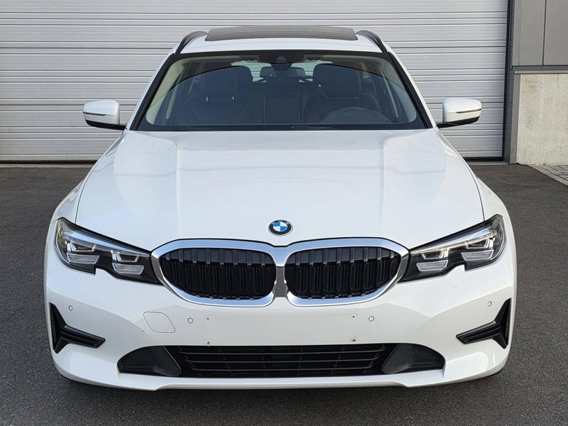 BMW 318 Touring 318iA OPF — photo 7