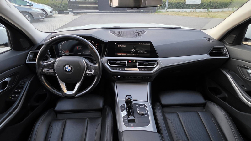 BMW 318 Touring 318iA OPF — photo 9