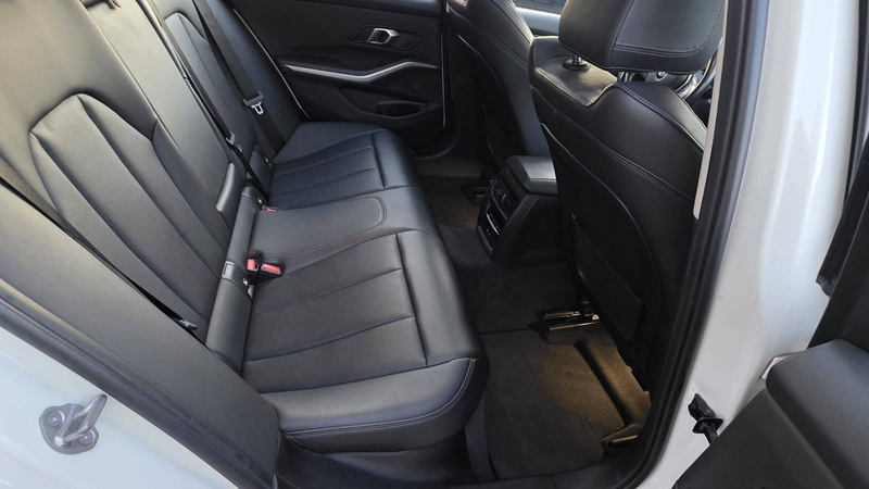 BMW 318 Touring 318iA OPF — photo 15