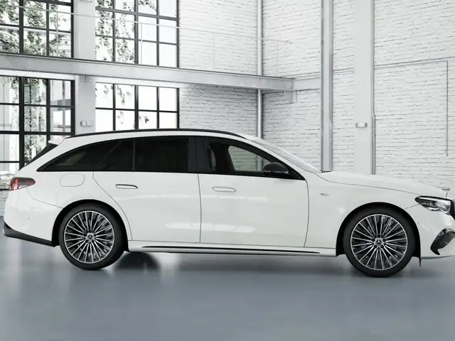 Mercedes-Benz E 300 de 4MATIC T-Modell mit EQ Hybrid Technologie Ansicht 10