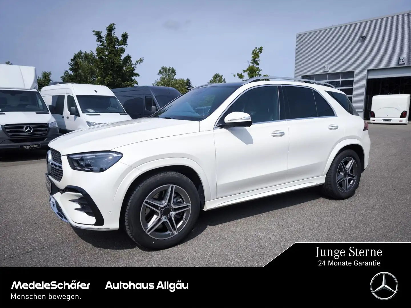 Mercedes-Benz GLE 580 GLE 580 4M AMG Airmatic AHK Pano Distronic NP144 Weiß - 1
