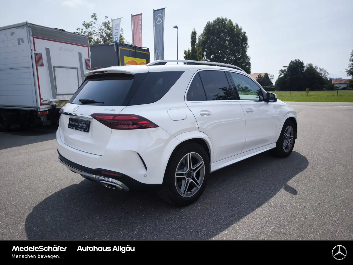 Mercedes-Benz GLE 580 GLE 580 4M AMG Airmatic AHK Pano Distronic NP144 Weiß - 2
