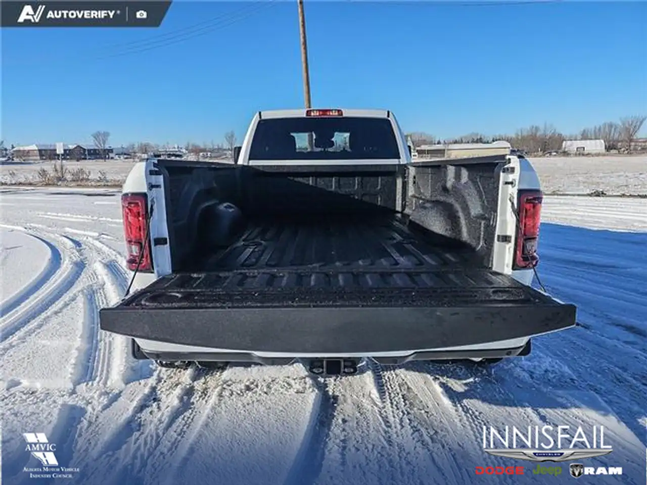 RAM 3500 снимка RAM 3500