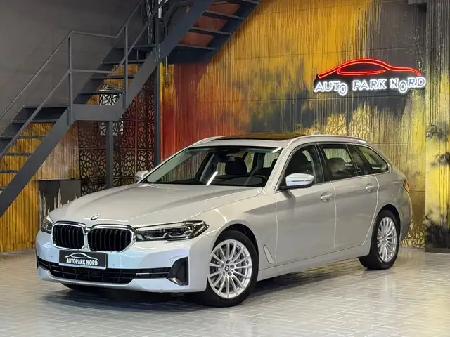 BMW 5 Series main image
