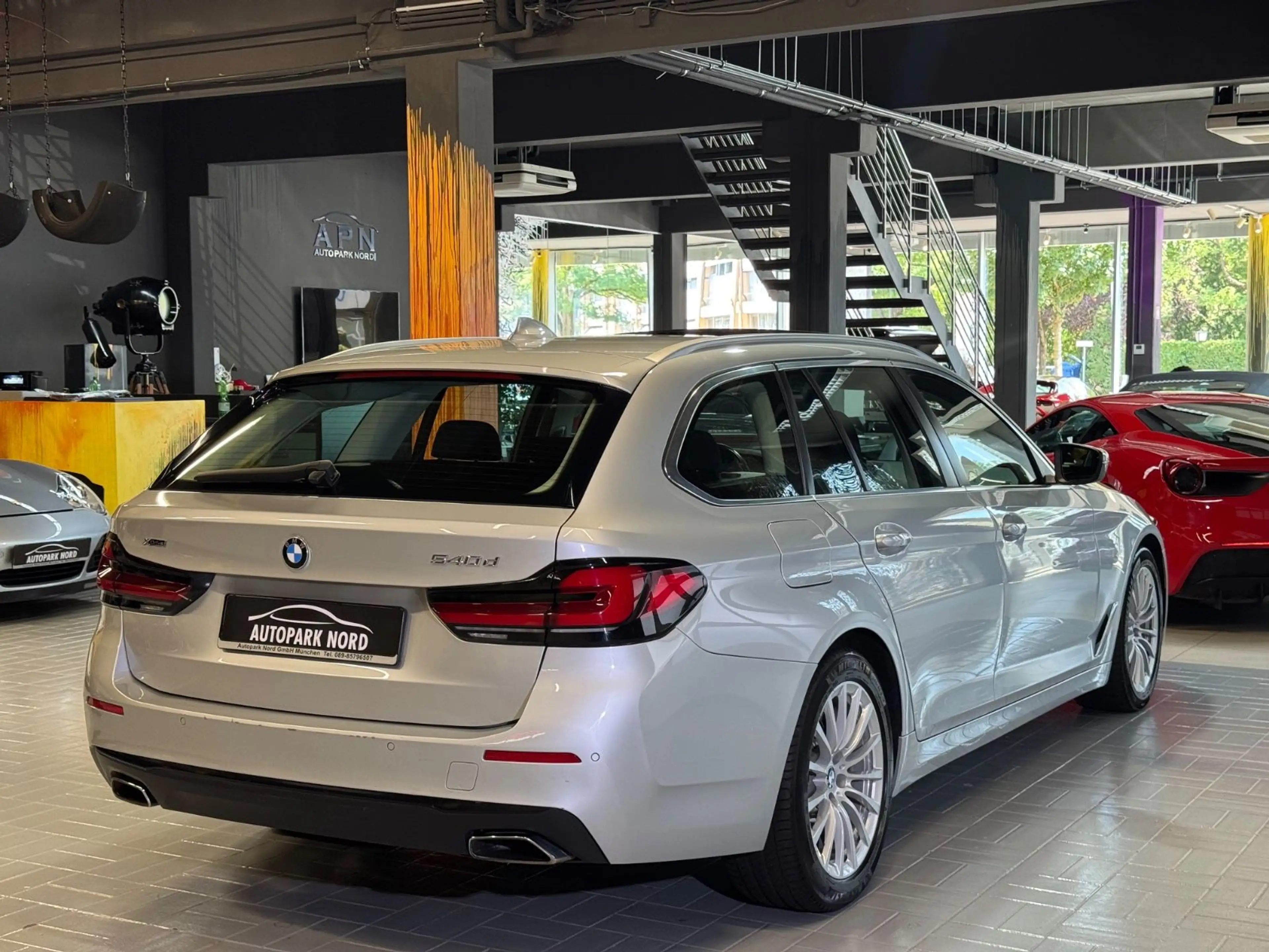 BMW 540 d xDrive Touring Aut. ~PANO~LED~NAVI~ — photo 7