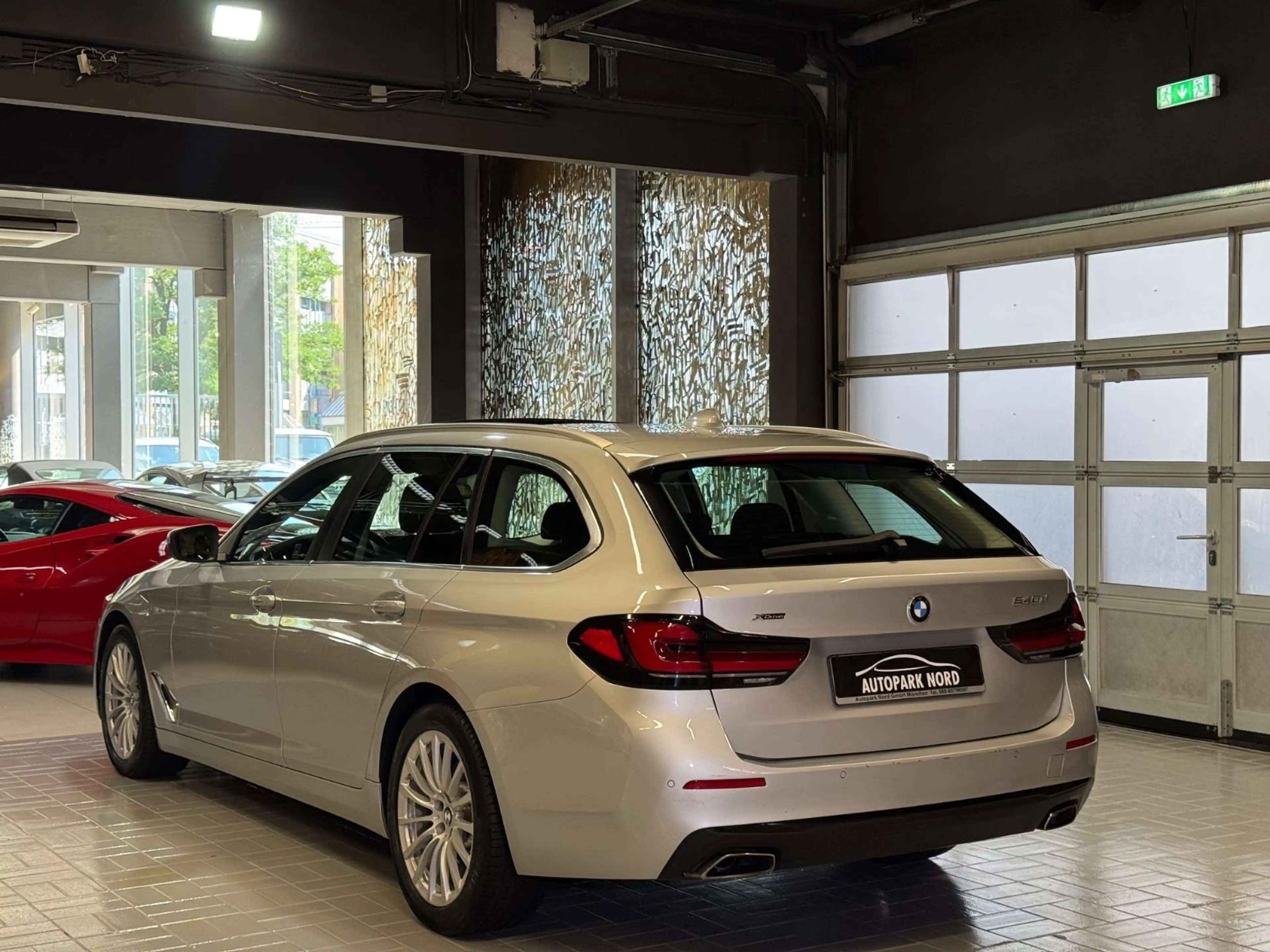 BMW 540 d xDrive Touring Aut. ~PANO~LED~NAVI~ — photo 5