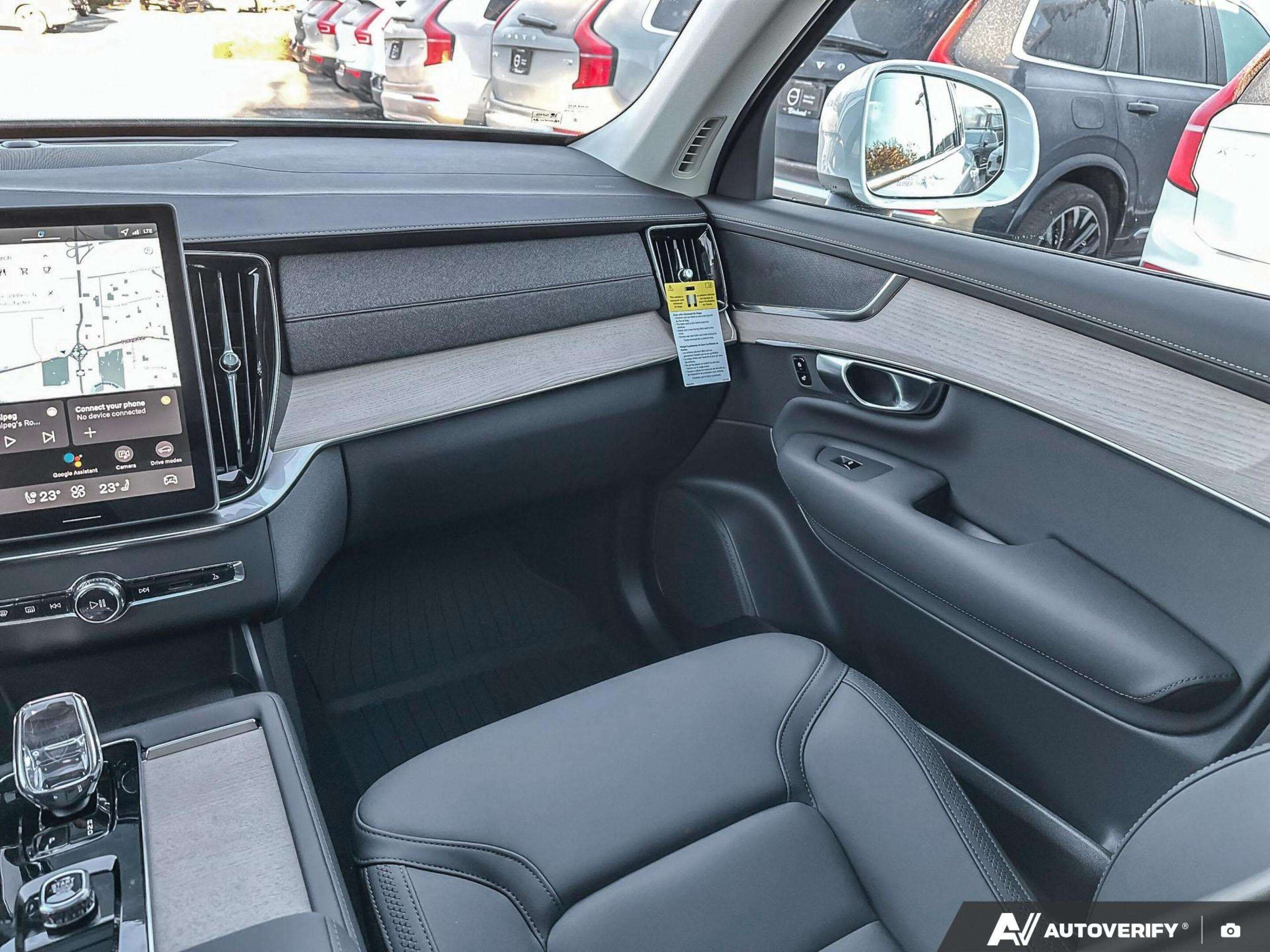 2026 Volvo XC90 Core Bright Theme DEMO MODEL SPECIAL - $4,000 OFF! thumb 26