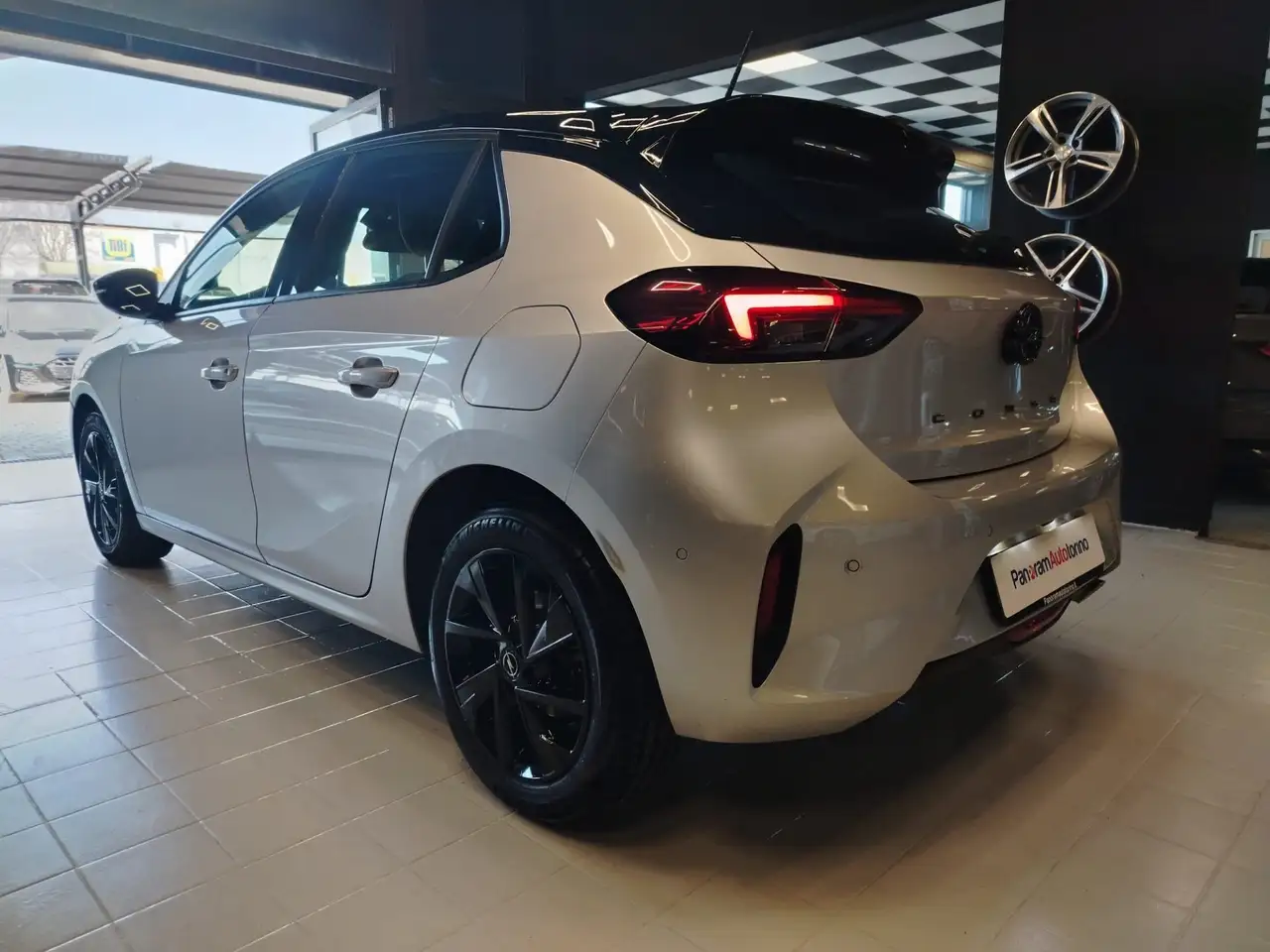 Opel Corsa 1.2 100 CV GS, миниатюра 4