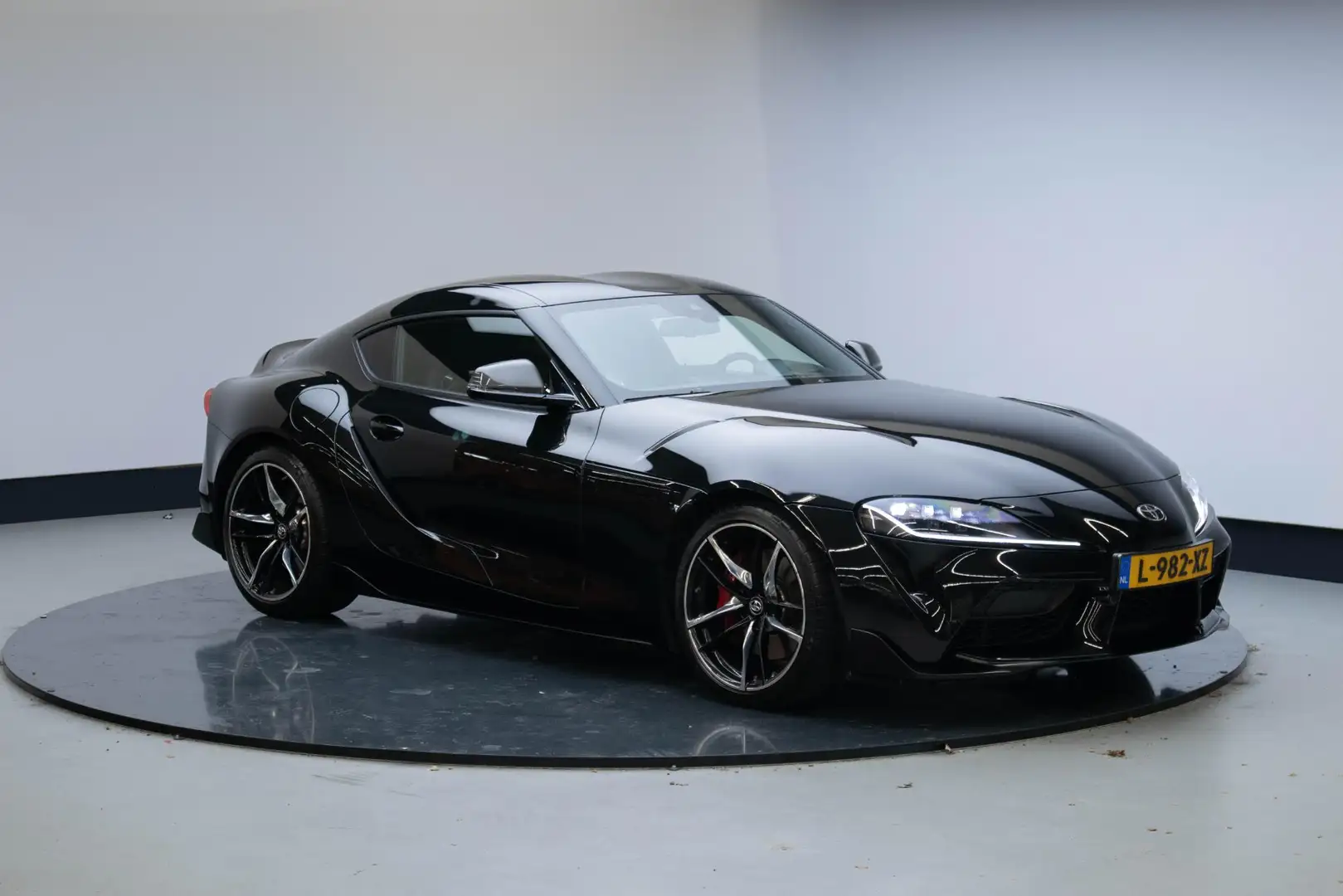 Toyota Supra 3.0 Legend Premium | Nieuwstaat | 19.591 Km | Fekete - 1