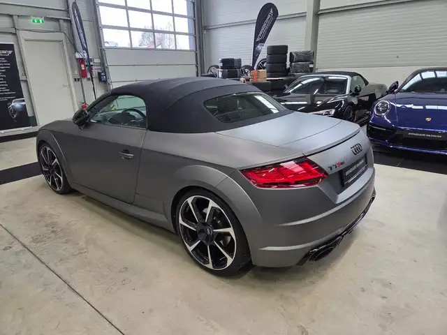 Audi TT RS view 14