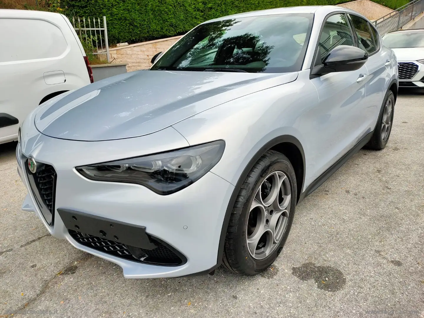 Alfa Romeo Stelvio 2.2 T.d. 160CV AT8 RWD Sprint Bianco - 1