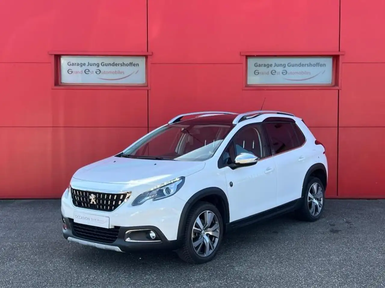 Peugeot 2008 1.2 Essence 130ch E6.c Crossway S\\u0026