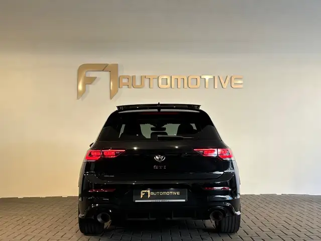 Volkswagen Golf view 11