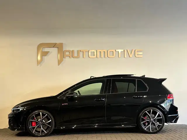 Volkswagen Golf view 10