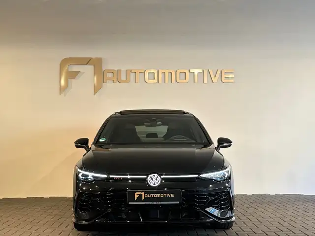 Volkswagen Golf view 9
