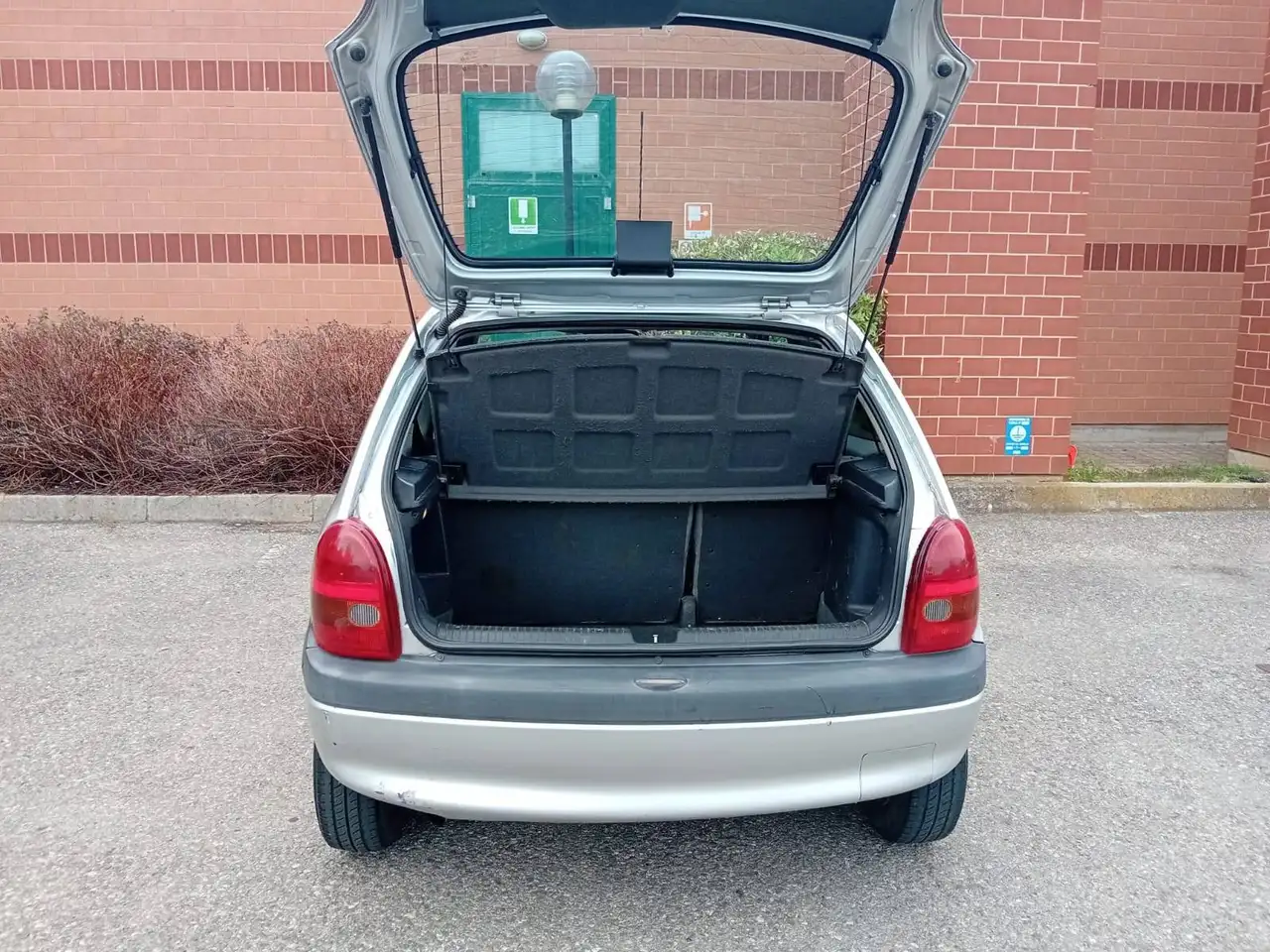 Opel Corsa 3p 1.0 Pop 84, foto 4