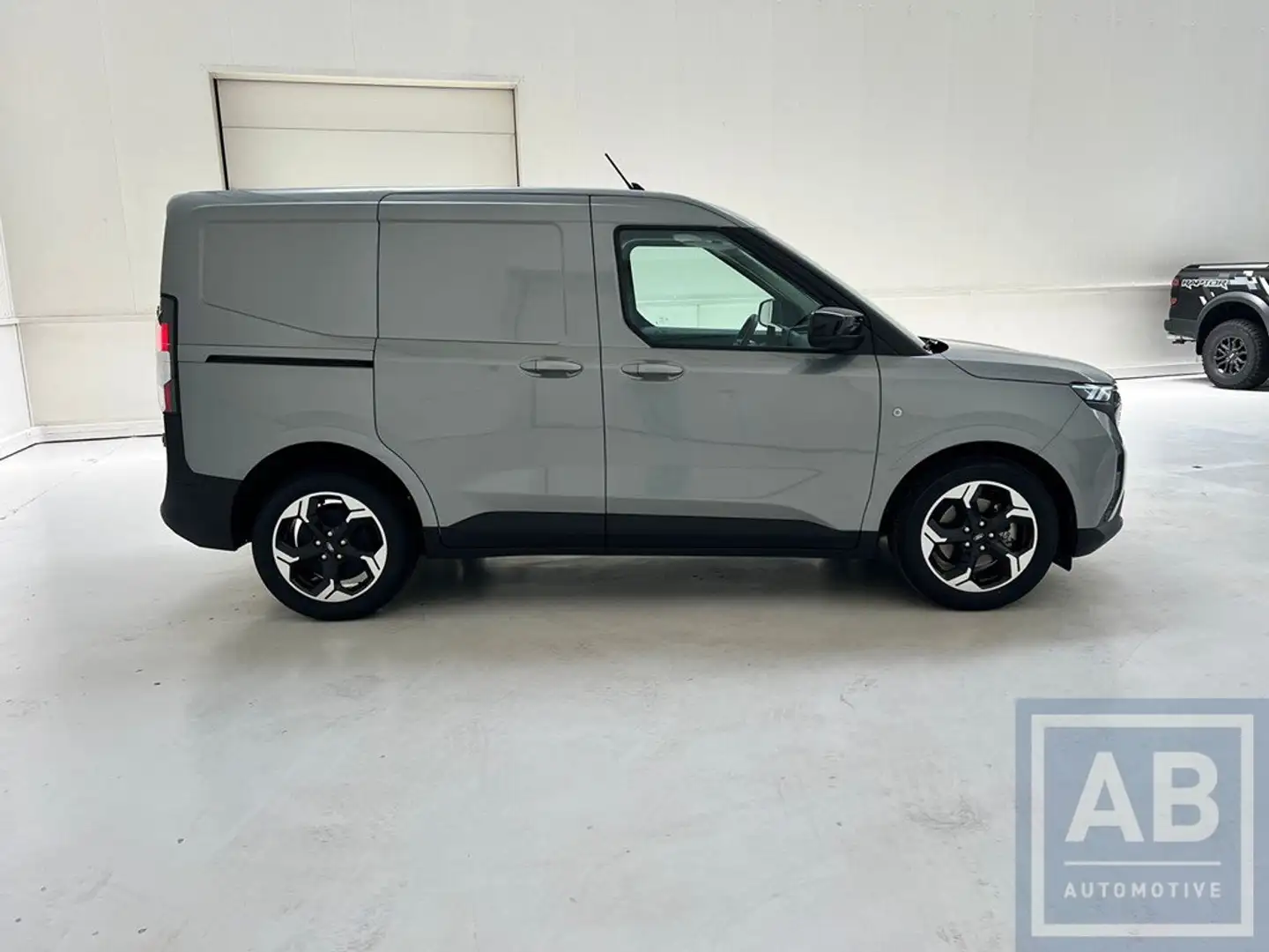 Ford Transit Courier * E COURIER / BEV / DEMO * Gris - 2