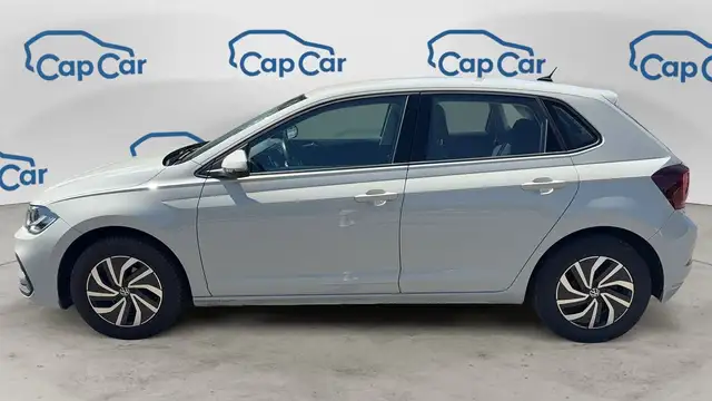 Volkswagen Polo view 2