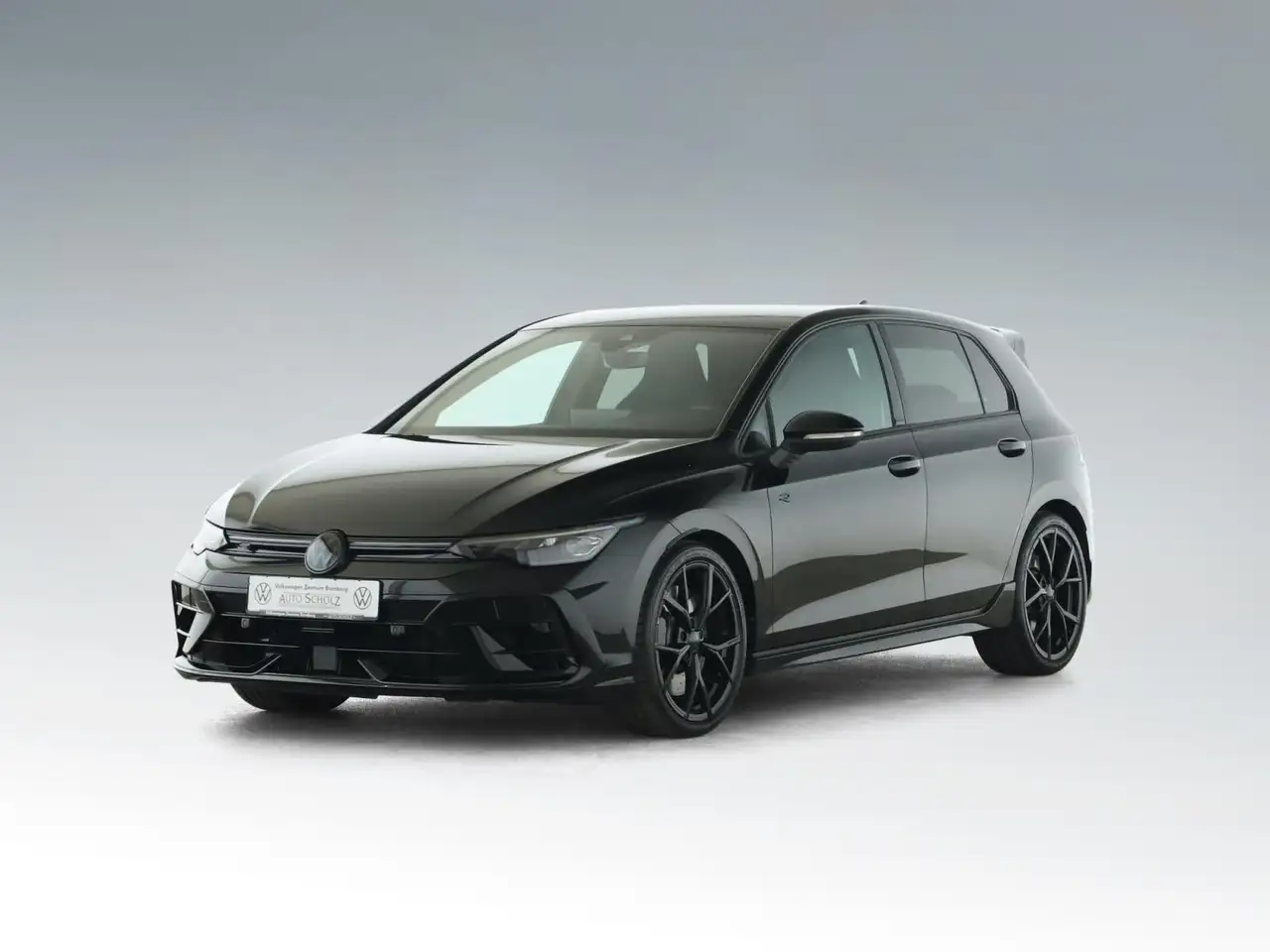 Volkswagen Golf VIII 2.0TSI R BlackEdition+4MOTION+DSG+AKRA ❗Sofor — photo 1 of 20