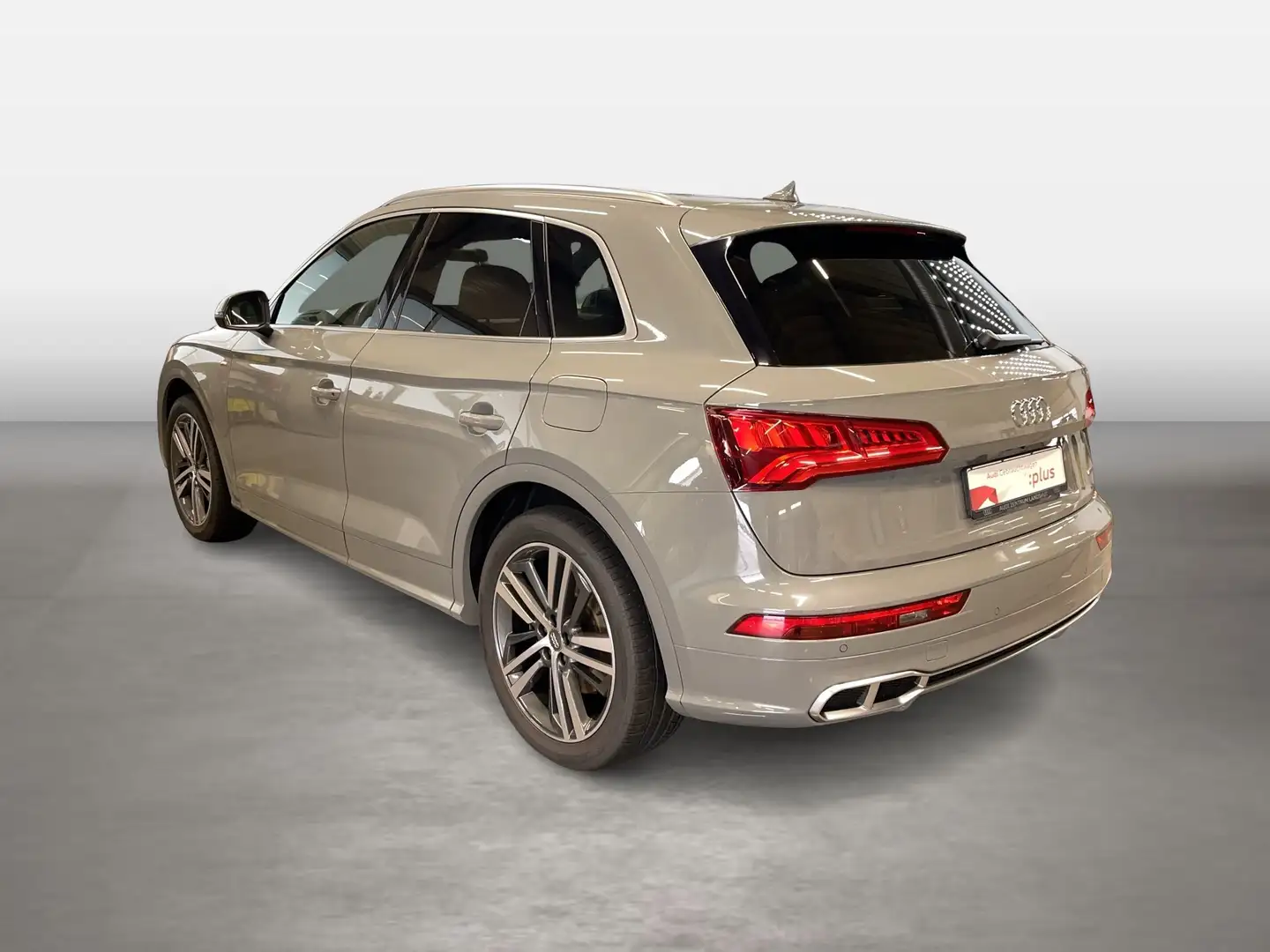 Audi Q5 55 TFSI e quattro S tronic Matrix AHK AUT LED Gris - 2