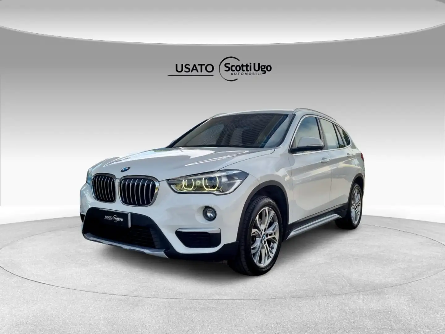 BMW X1 sdrive16d xLine my18 - 1