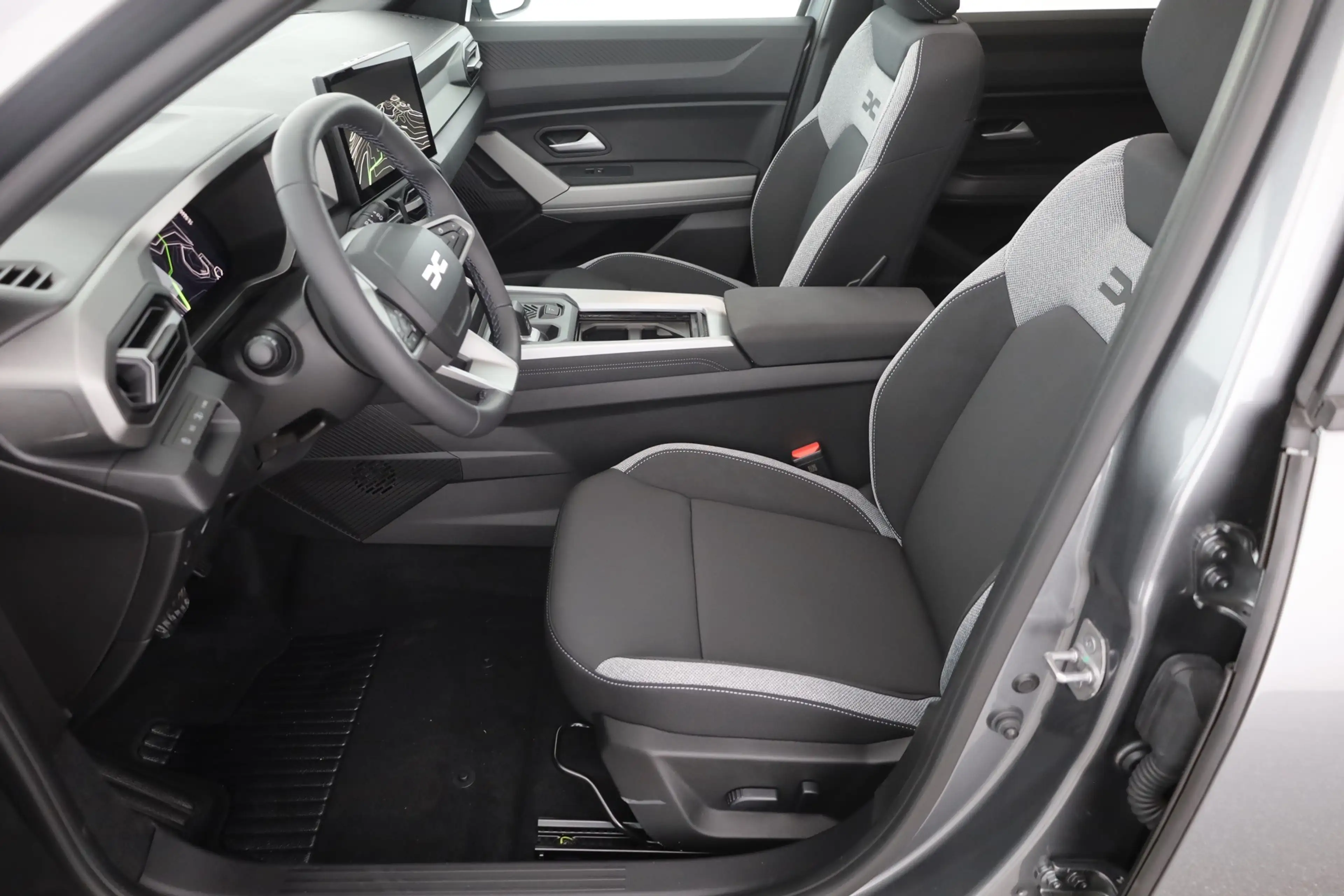 Dacia Bigster Journey HEV 155 Aut. LED ACC Navi 360° — photo 23