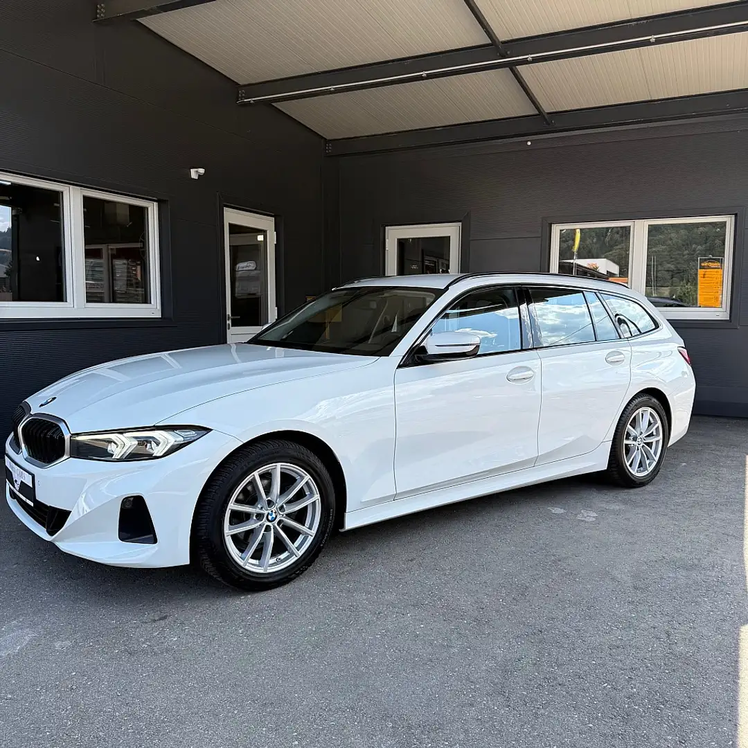 BMW 318 d 48 V Mild-Hybrid Touring Aut. Blanc - 2